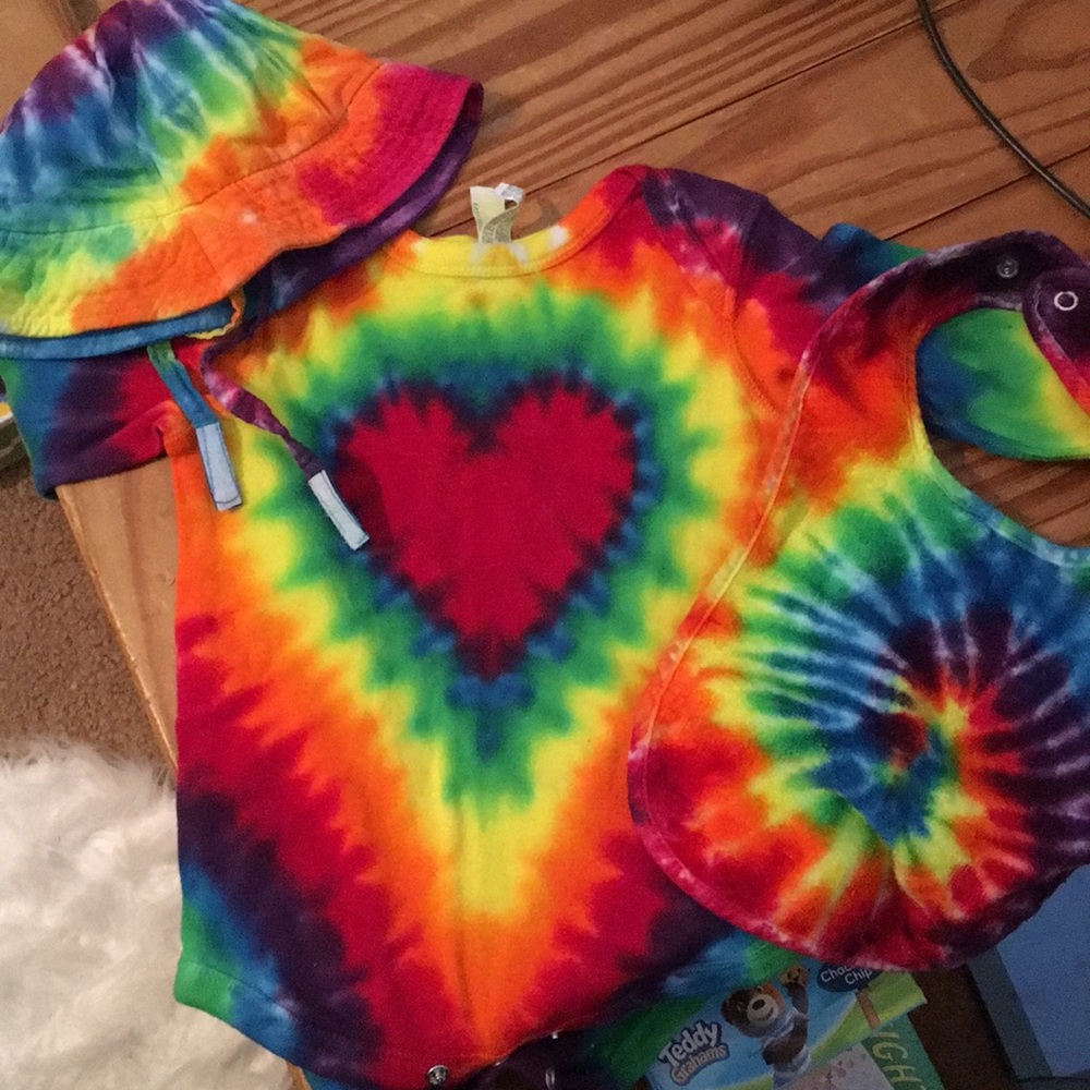 Tie dye baby set